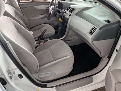 2009 Toyota COROLLA LE