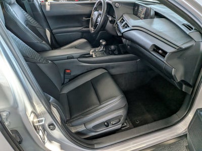 2020 Lexus UX UX 200