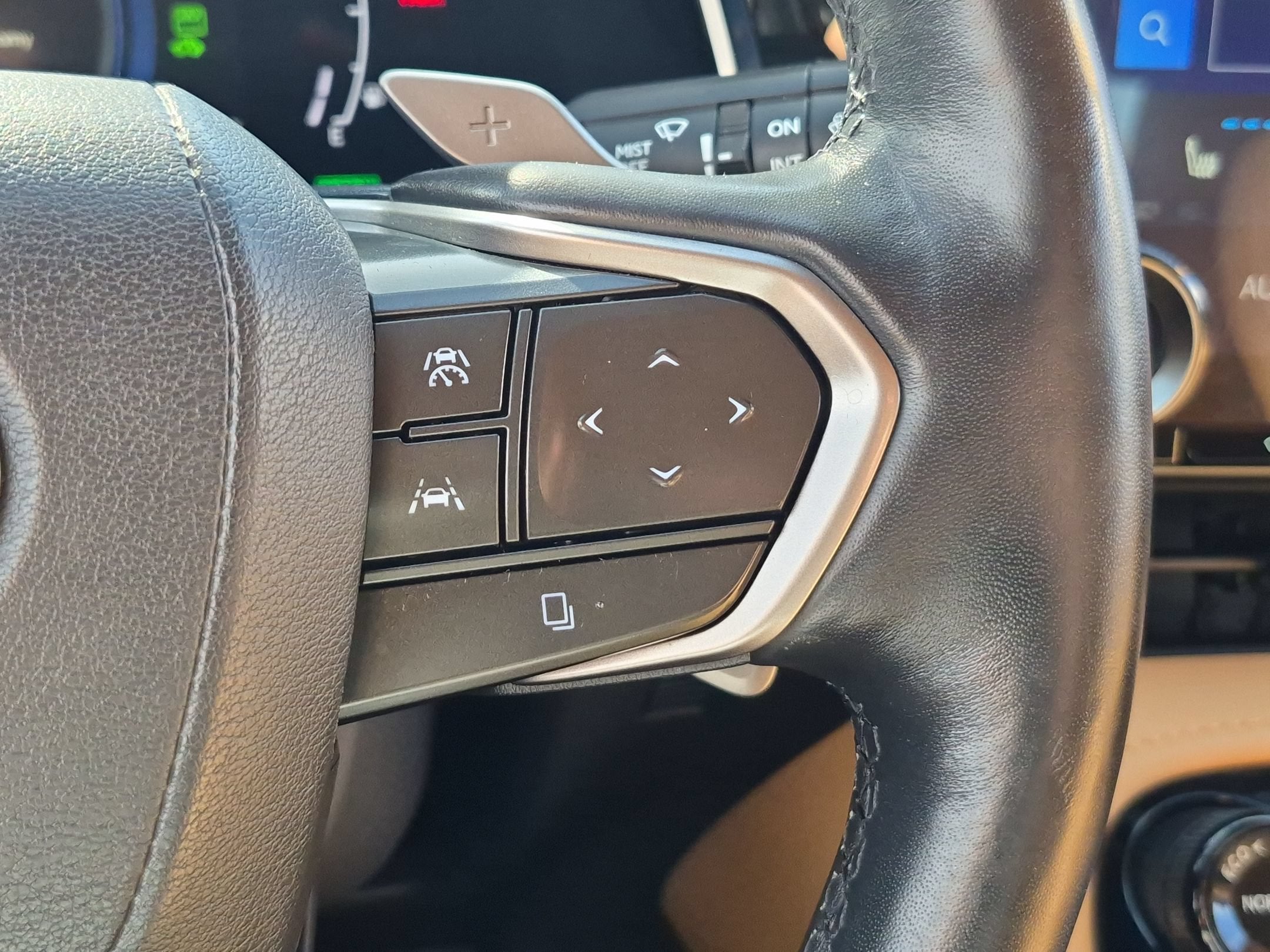 2024 Lexus NX PLUG-IN HYBRID ELECTRIC VEHICLE NX 450h+ Luxury