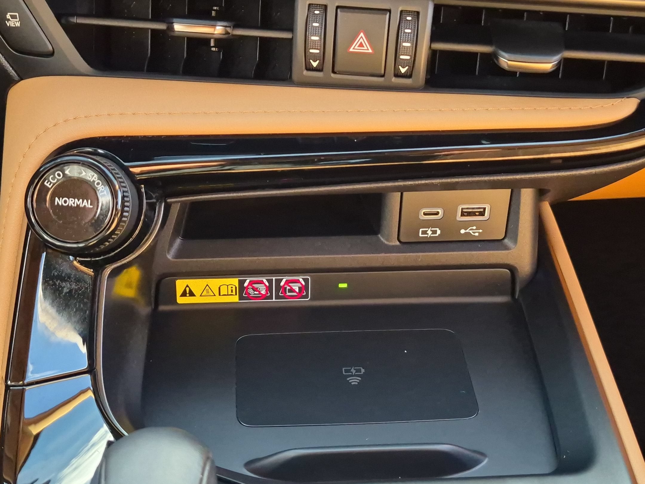 2024 Lexus NX PLUG-IN HYBRID ELECTRIC VEHICLE NX 450h+ Luxury