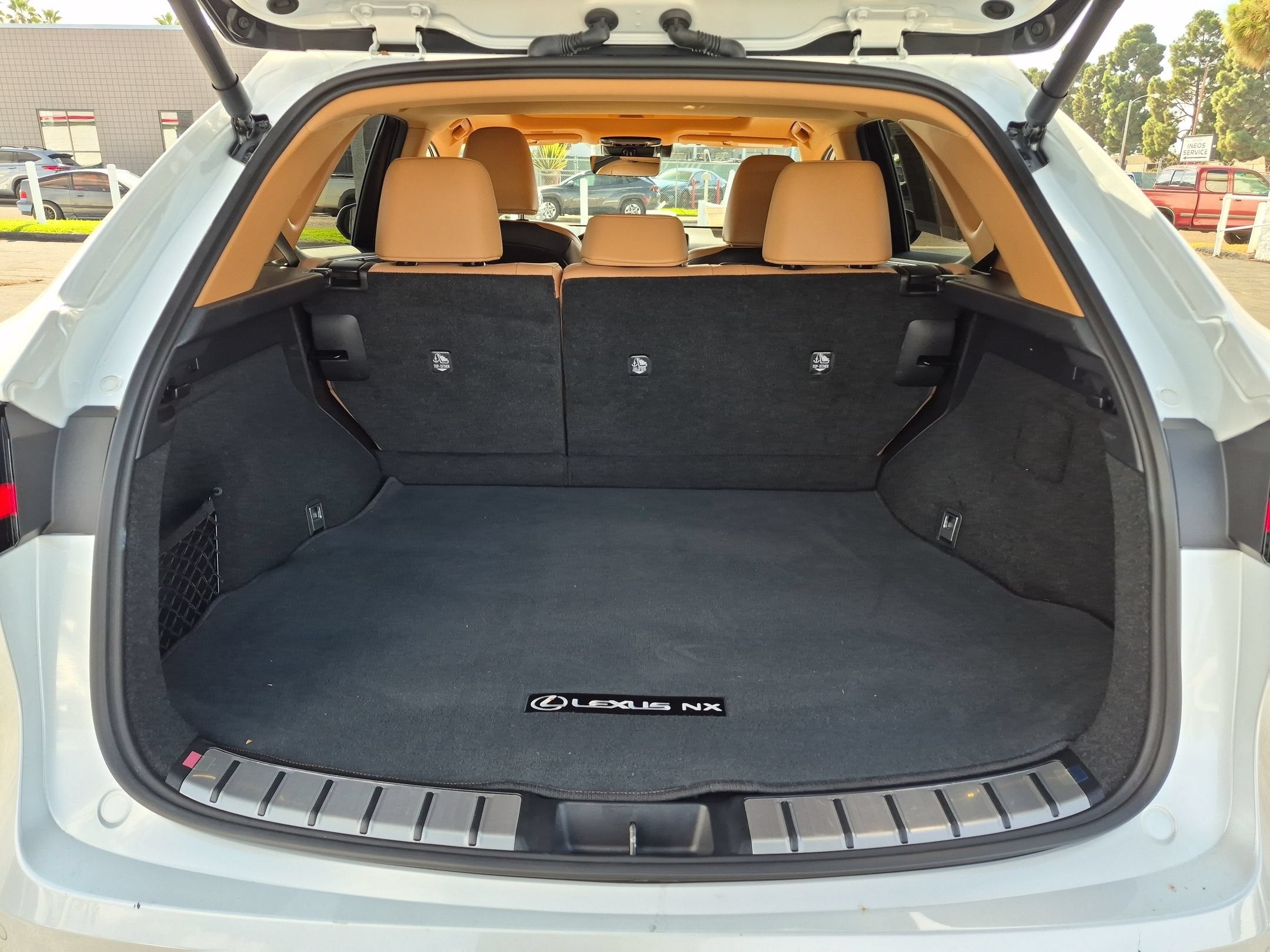 2024 Lexus NX PLUG-IN HYBRID ELECTRIC VEHICLE NX 450h+ Luxury