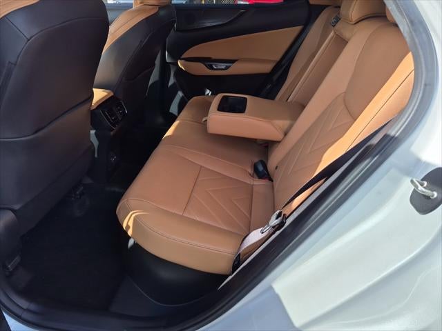 2024 Lexus NX PLUG-IN HYBRID ELECTRIC VEHICLE 450h+ Luxury
