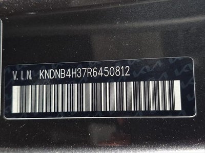2024 Kia Carnival LX