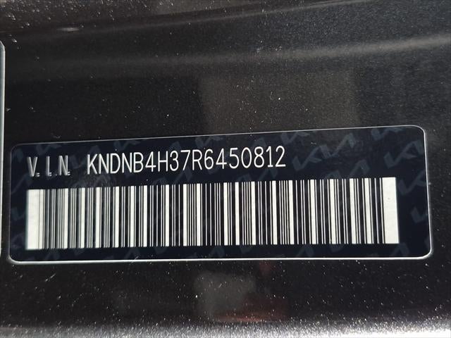 2024 Kia Carnival LX