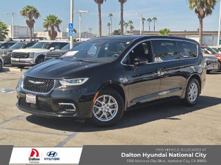 2024 Chrysler Pacifica Touring