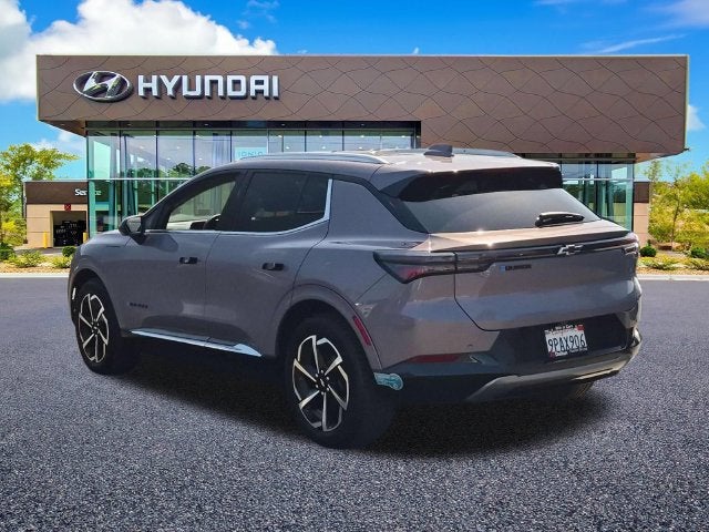2024 Chevrolet Equinox EV LT