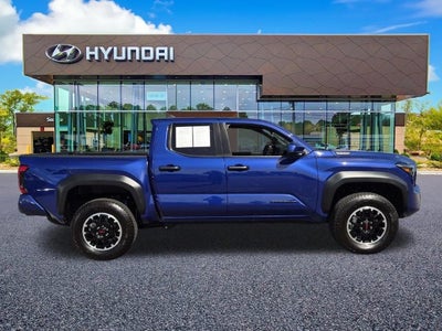 2025 Toyota Tacoma Hybrid TRD Off Road