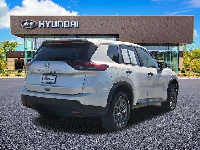 2024 Nissan Rogue S - Photo 8