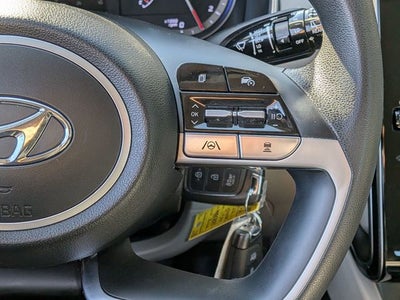 2023 Hyundai TUCSON SE