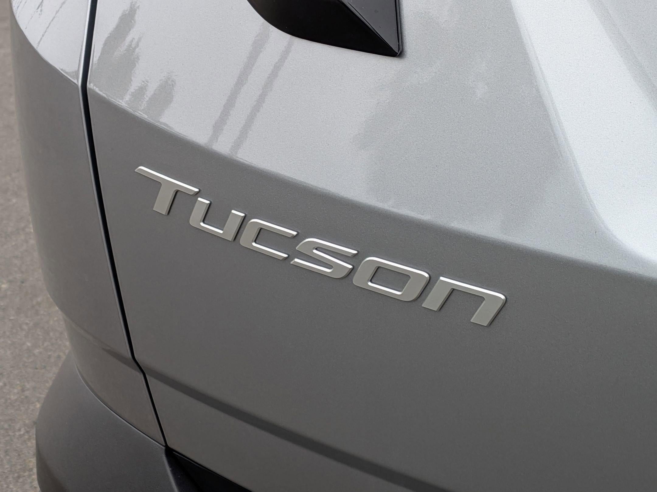 2026 Hyundai TUCSON SE FWD