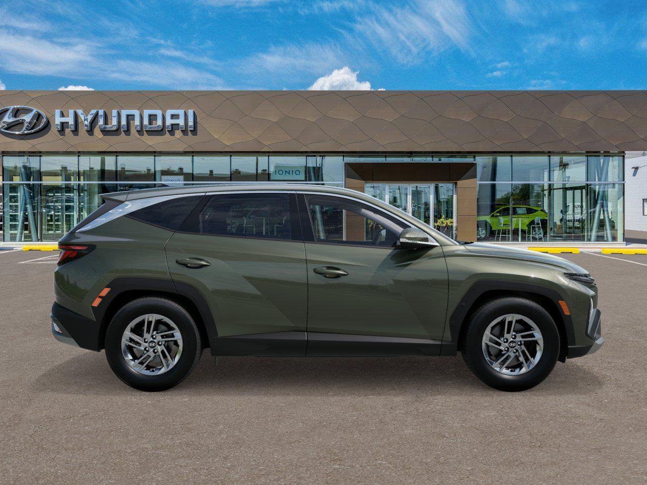 2026 Hyundai TUCSON SE FWD