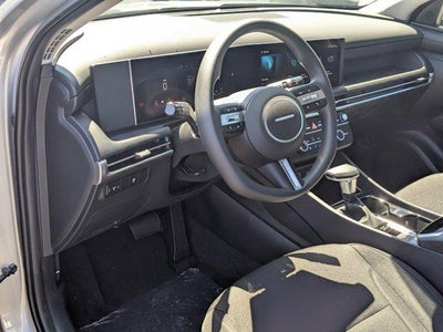 2026 Hyundai TUCSON SE FWD