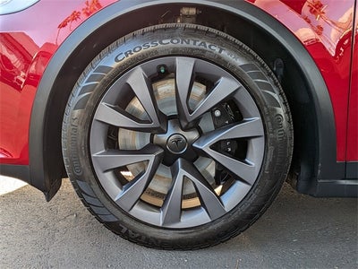 2025 Tesla Model X Base