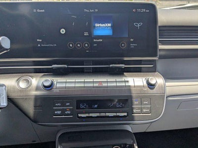 2025 Hyundai KONA ELECTRIC SEL