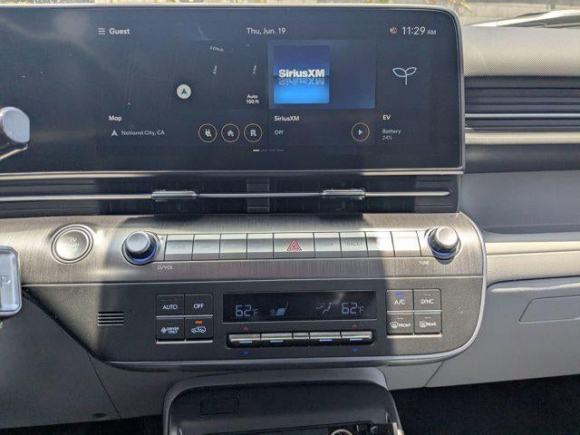 2025 Hyundai KONA ELECTRIC SEL