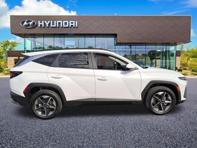 2026 Hyundai TUCSON HYBRID SEL AWD