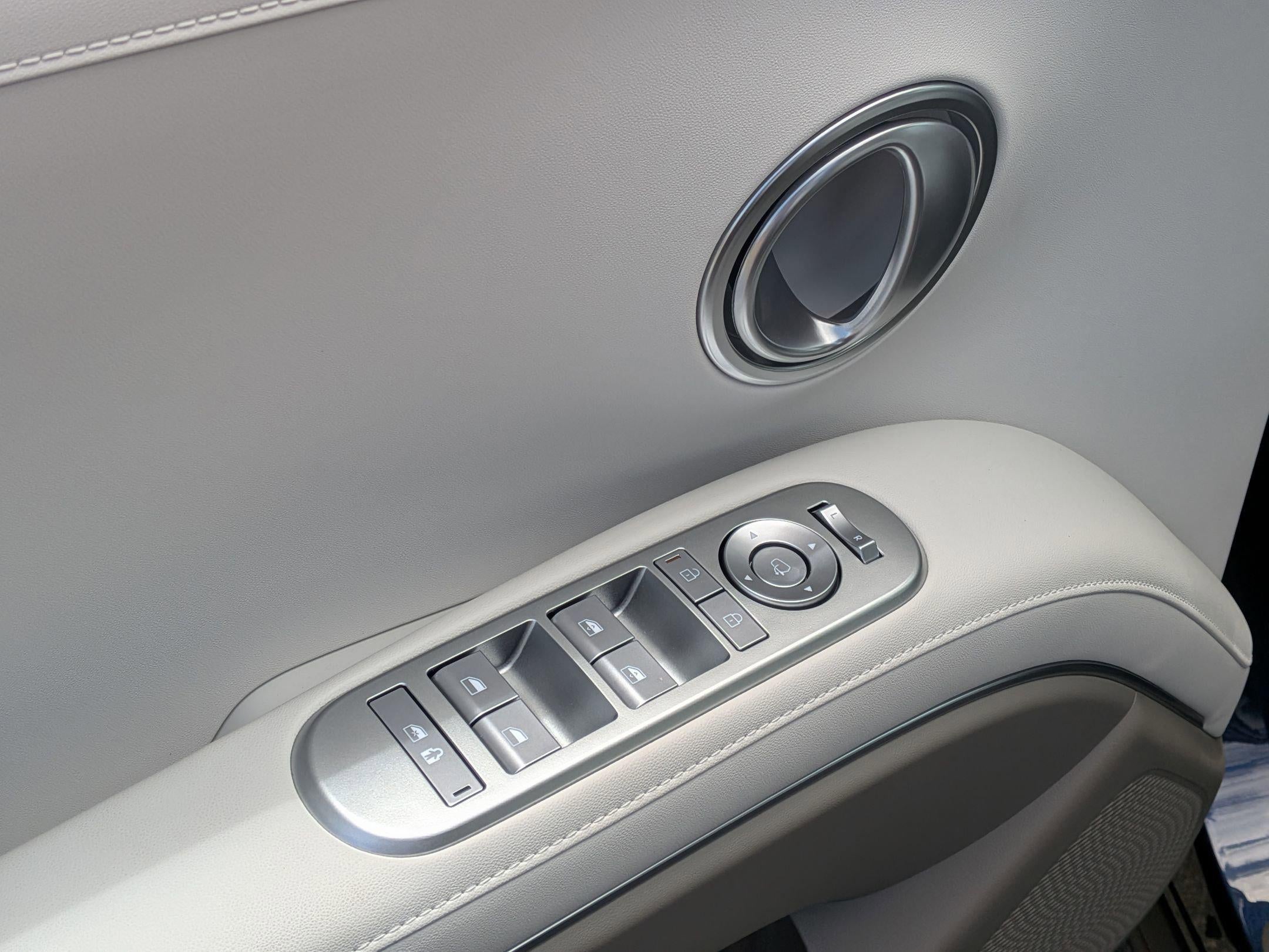 2026 Hyundai PALISADE HYBRID Blue SEL Premium 7P