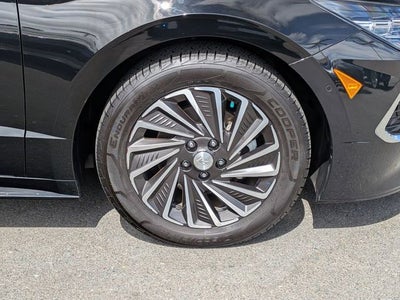 2023 Hyundai SONATA HYBRID Limited