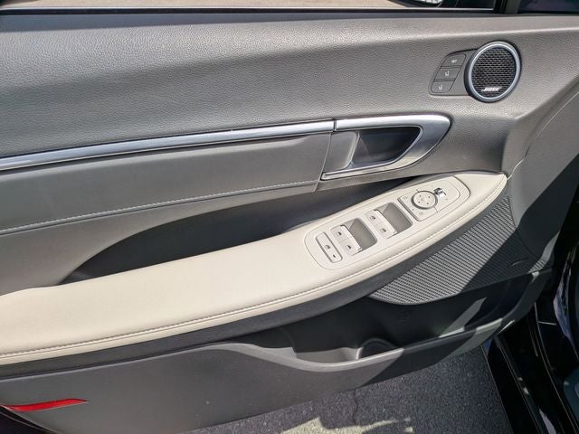 2023 Hyundai SONATA HYBRID Limited