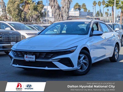 2026 Hyundai ELANTRA SE