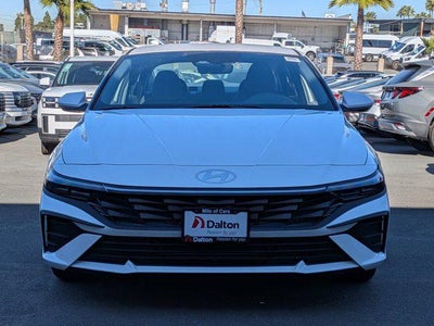 2026 Hyundai ELANTRA SE