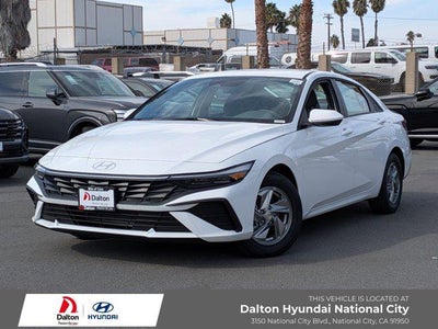 2026 Hyundai ELANTRA SE