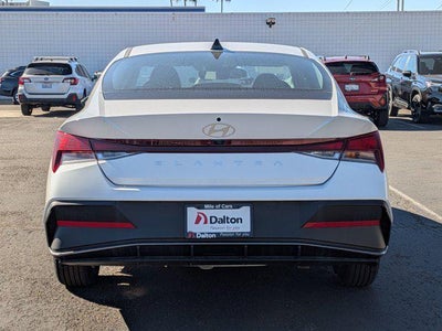 2026 Hyundai ELANTRA SE