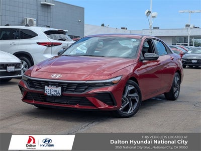 2025 Hyundai ELANTRA SEL Sport