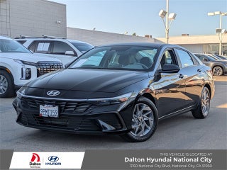 2024 Hyundai ELANTRA SEL