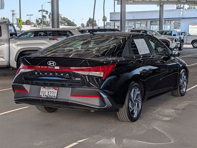 2025 Hyundai ELANTRA HYBRID SEL Sport