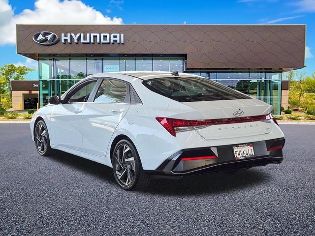 2025 Hyundai ELANTRA HYBRID Limited