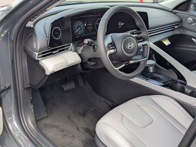 2025 Hyundai ELANTRA HYBRID Limited