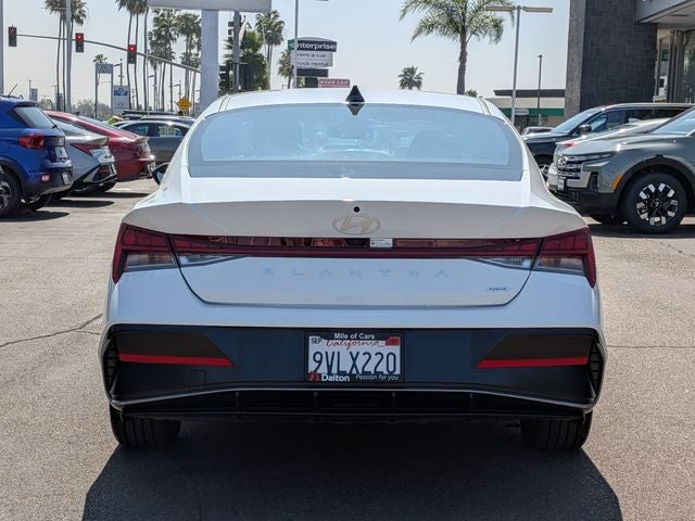 2025 Hyundai ELANTRA HYBRID Limited