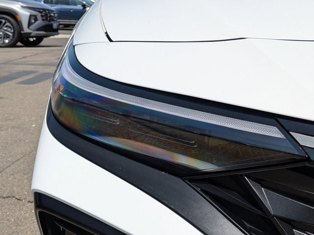 2025 Hyundai ELANTRA HYBRID Limited