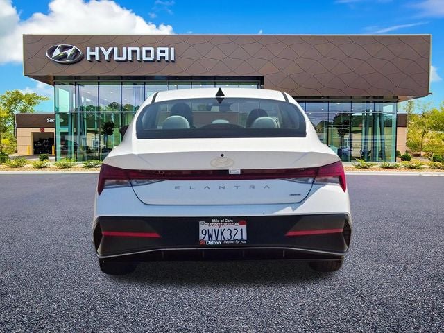 2025 Hyundai ELANTRA HYBRID Limited