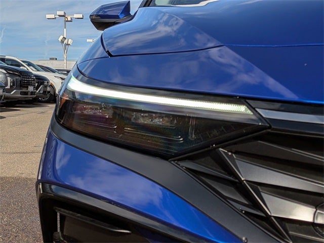 2025 Hyundai ELANTRA HYBRID Limited