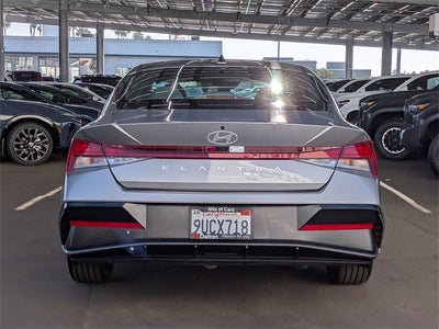 2025 Hyundai ELANTRA SEL Convenience