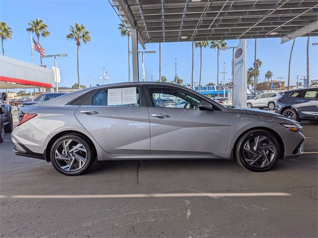 2025 Hyundai ELANTRA SEL Convenience