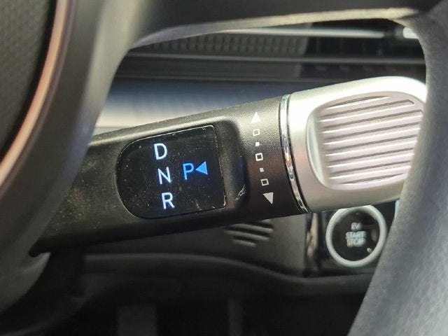 2025 Hyundai IONIQ 6 SE Standard Range