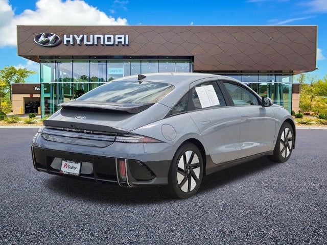 2025 Hyundai IONIQ 6 SE Standard Range