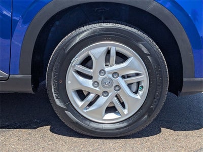 2025 Hyundai VENUE SE