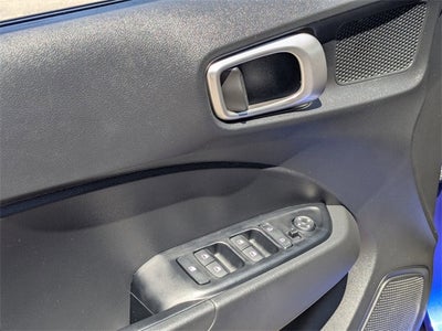 2025 Hyundai VENUE SE