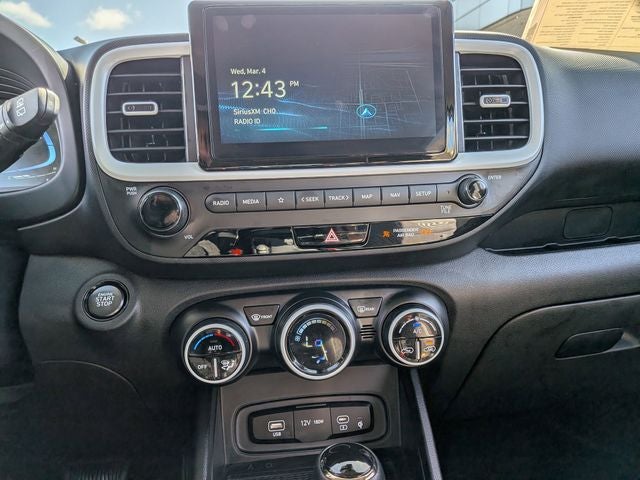 2025 Hyundai VENUE Limited