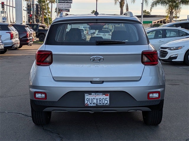 2025 Hyundai VENUE SEL