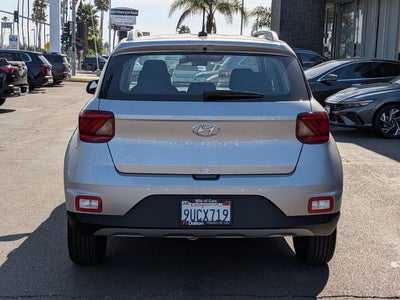 2025 Hyundai VENUE SEL