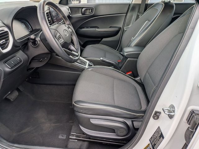 2023 Hyundai VENUE Limited