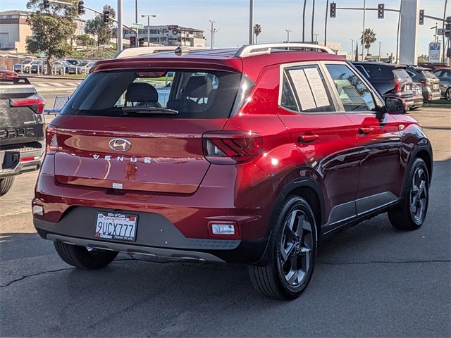 2025 Hyundai VENUE SEL