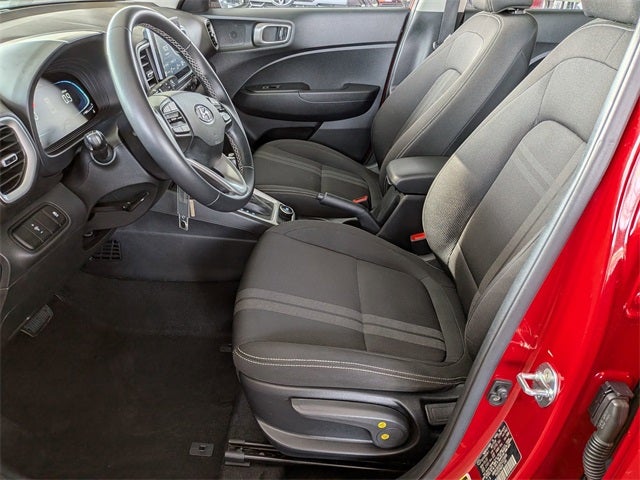 2023 Hyundai VENUE SEL