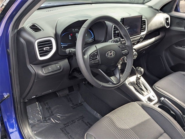 2025 Hyundai VENUE Limited