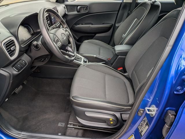 2023 Hyundai VENUE Limited